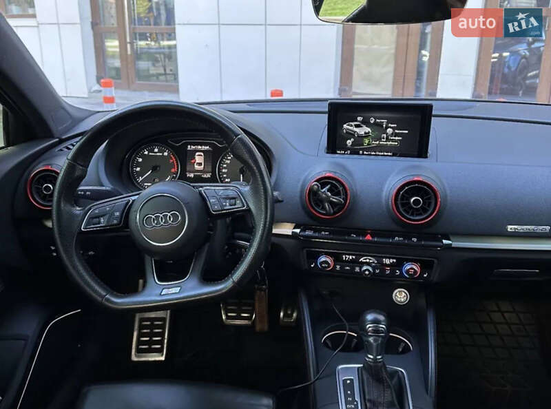 Седан Audi S3 2017 в Харкові