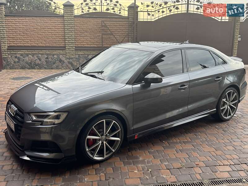 Седан Audi S3 2017 в Белой Церкви