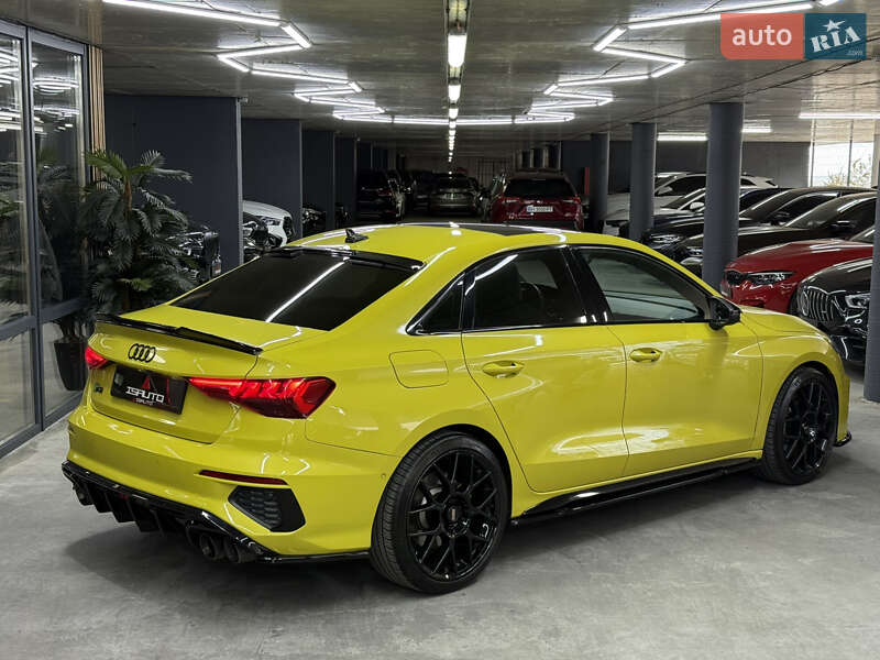 Седан Audi S3 2022 в Одессе