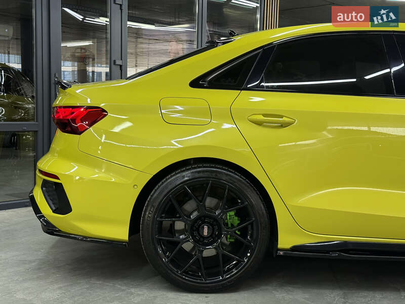 Седан Audi S3 2022 в Одессе