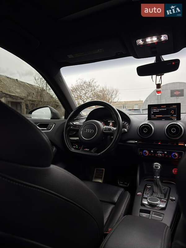 Седан Audi S3 2015 в Одессе фото 10 Седан Audi S3 2015 в Одессе