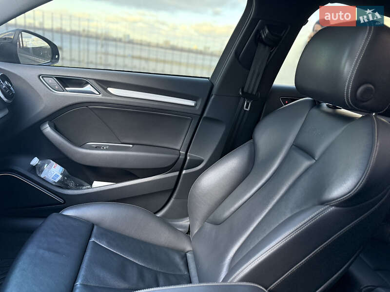 Седан Audi S3 2016 в Днепре фото 26 Седан Audi S3 2016 в Днепре