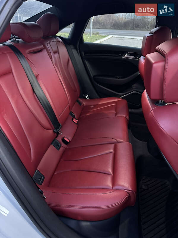 Седан Audi S3 2017 в Черновцах фото 20 Седан Audi S3 2017 в Черновцах