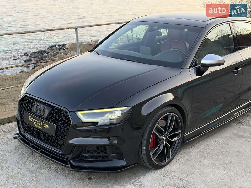 Седан Audi S3 2017 в Одессе