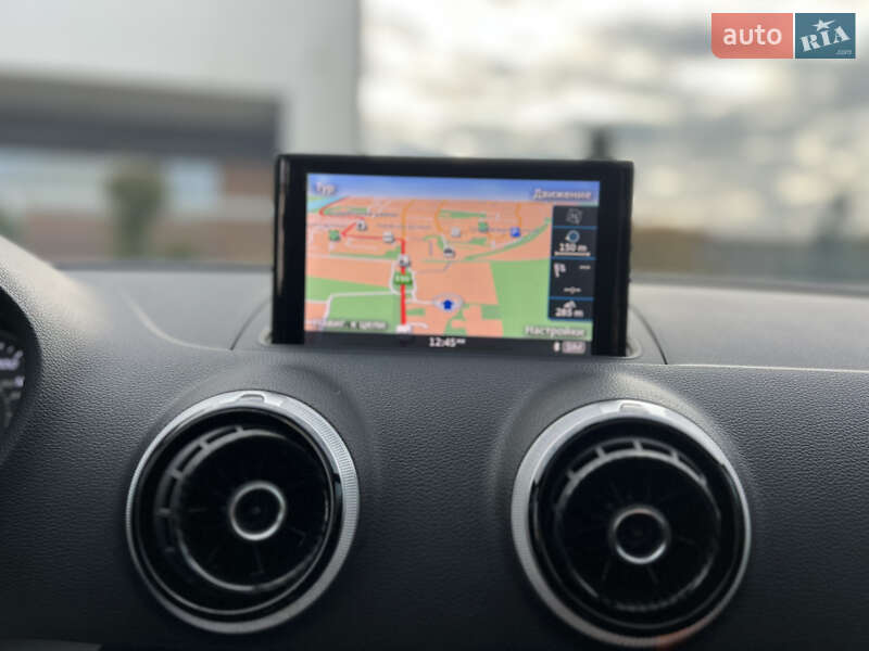 Седан Audi S3 2016 в Львові фото 37 Седан Audi S3 2016 в Львові