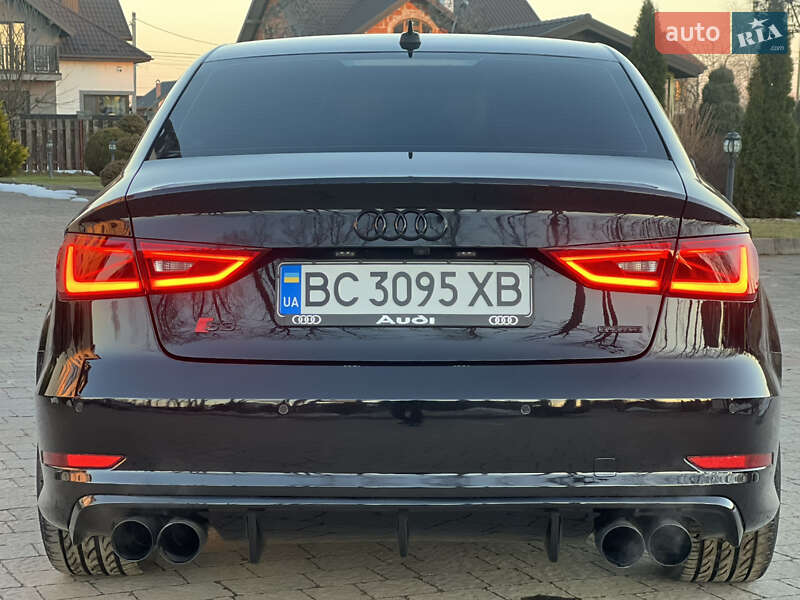 Седан Audi S3 2016 в Львове фото 22 Седан Audi S3 2016 в Львове
