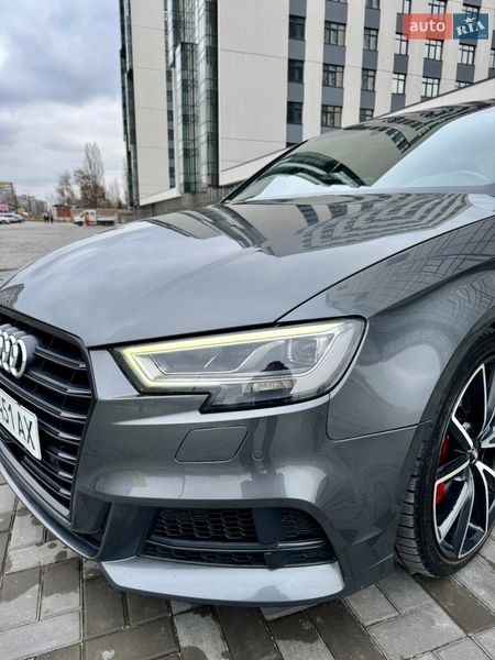 Седан Audi S3 2017 в Дніпрі