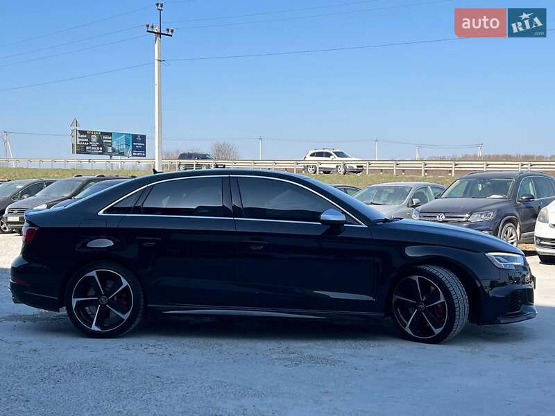 Седан Audi S3 2017 в Львове
