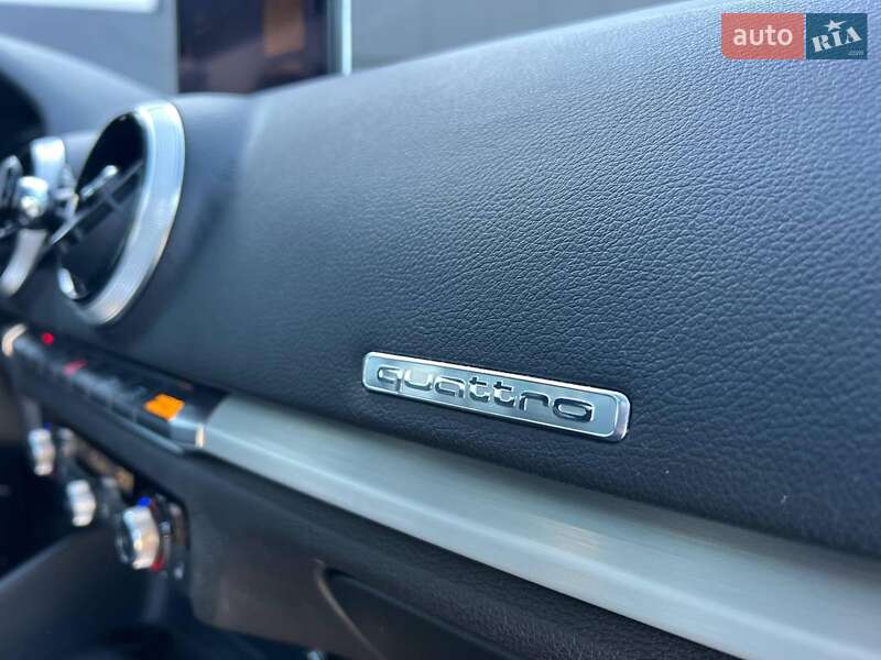 Седан Audi S3 2017 в Львове