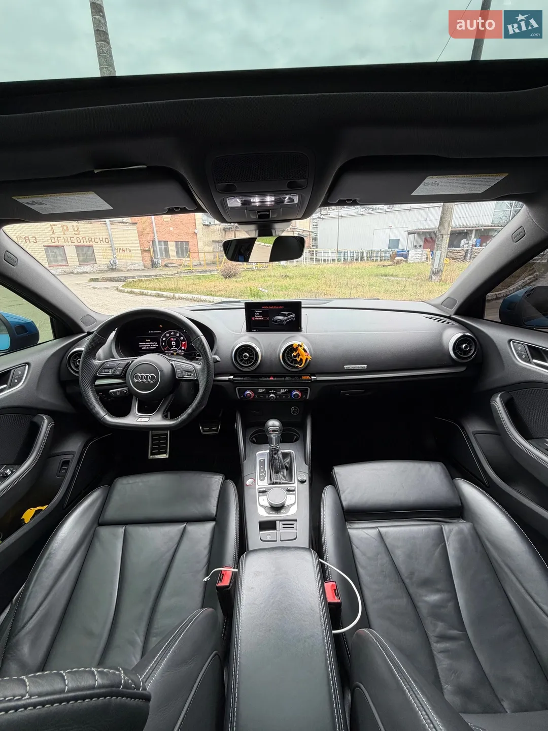 2017 Audi S3 - мініатюра 15