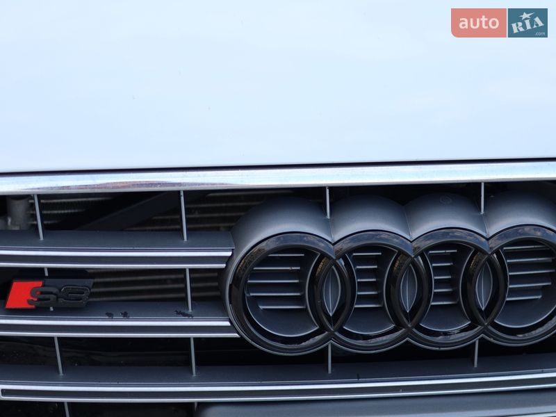 Седан Audi S3 2015 в Кропивницькому