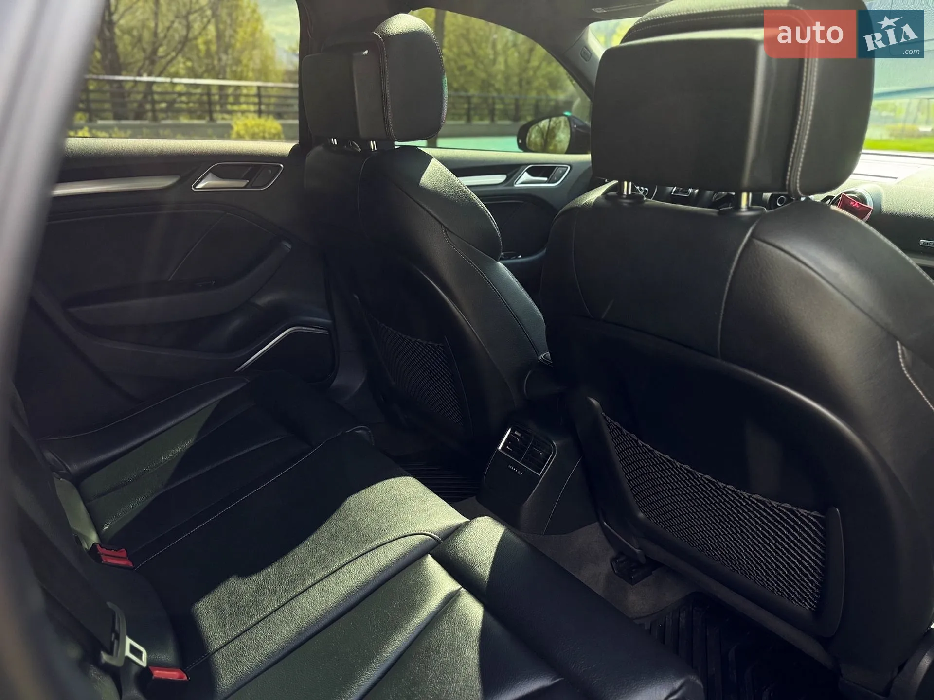 2016 Audi S3 - мініатюра 20