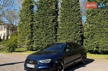 Седан Audi S3 2019 в Одессе