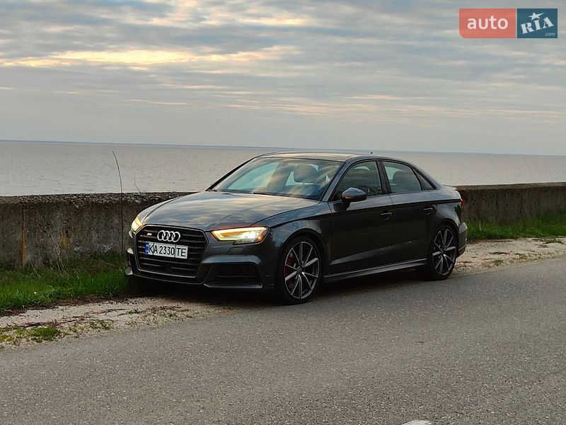 Седан Audi S3 2016 в Києві