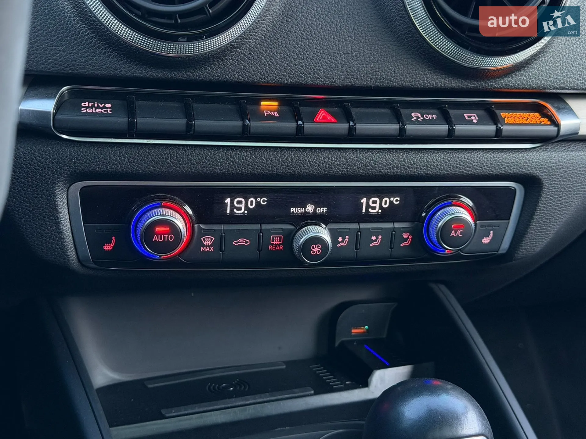 2015 Audi S3 - мініатюра 19