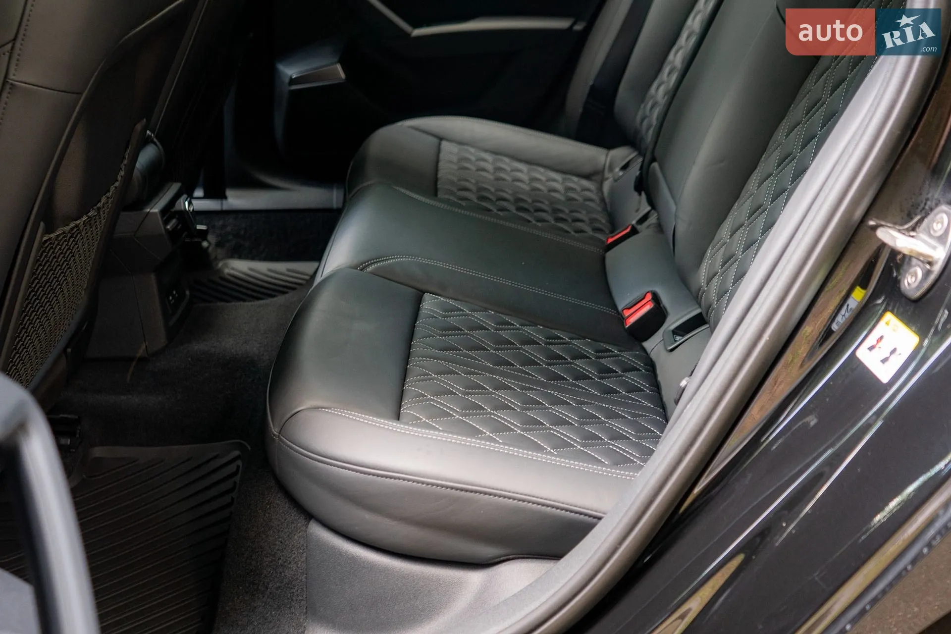 2021 Audi S3 - мініатюра 39