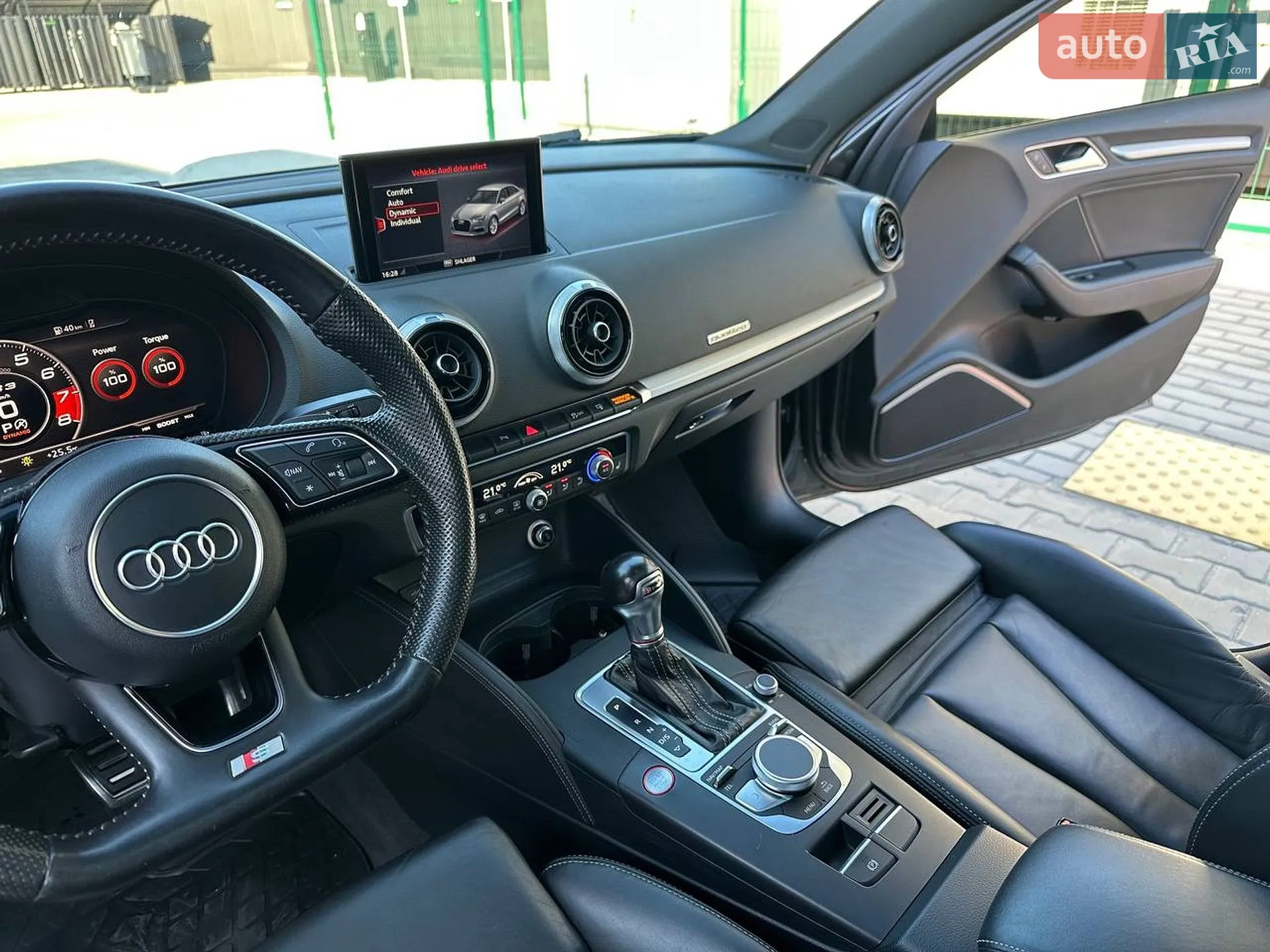 2016 Audi S3 - мініатюра 9