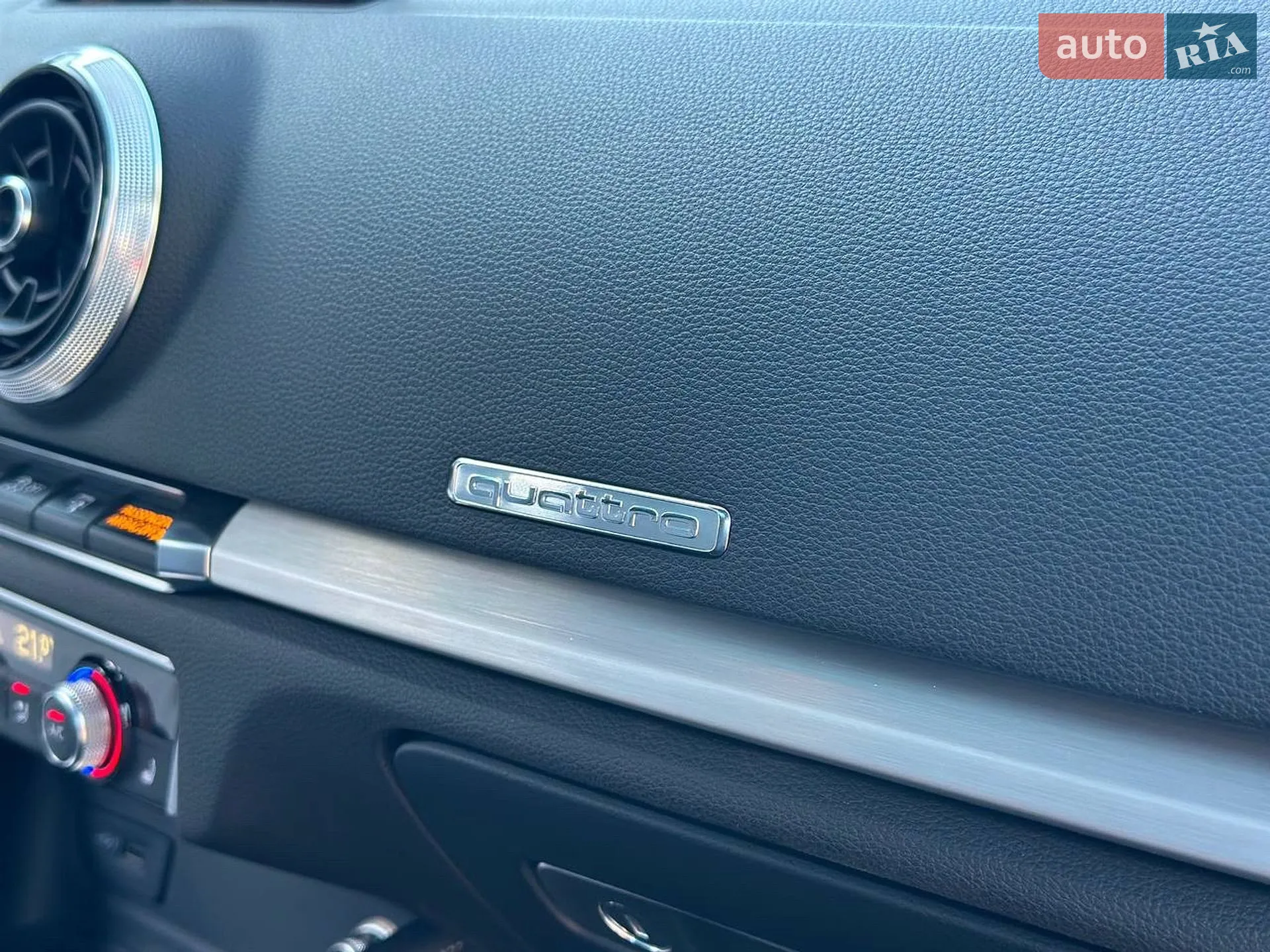 2016 Audi S3 - мініатюра 35