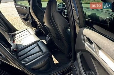 Седан Audi S3 2015 в Шептицькому