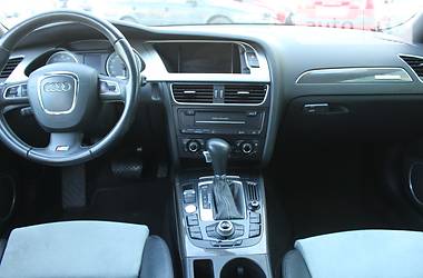 Седан Audi S4 2012 в Киеве