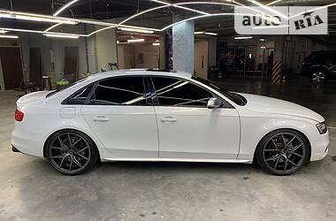Седан Audi S4 2013 в 