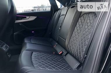 Седан Audi S4 2017 в Киеве