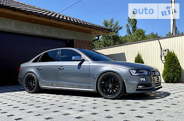 Седан Audi S4 2014 в Одессе