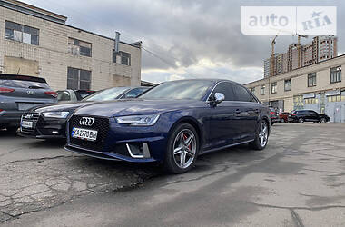 Audi S4 2019