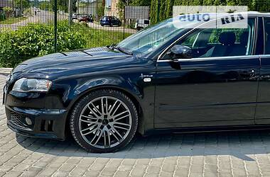 Седан Audi S4 2006 в 