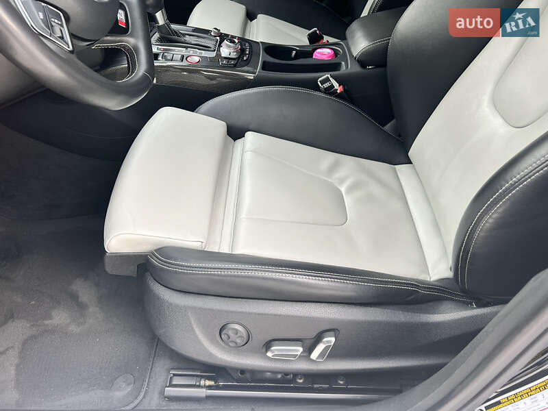 Седан Audi S4 2014 в Києві