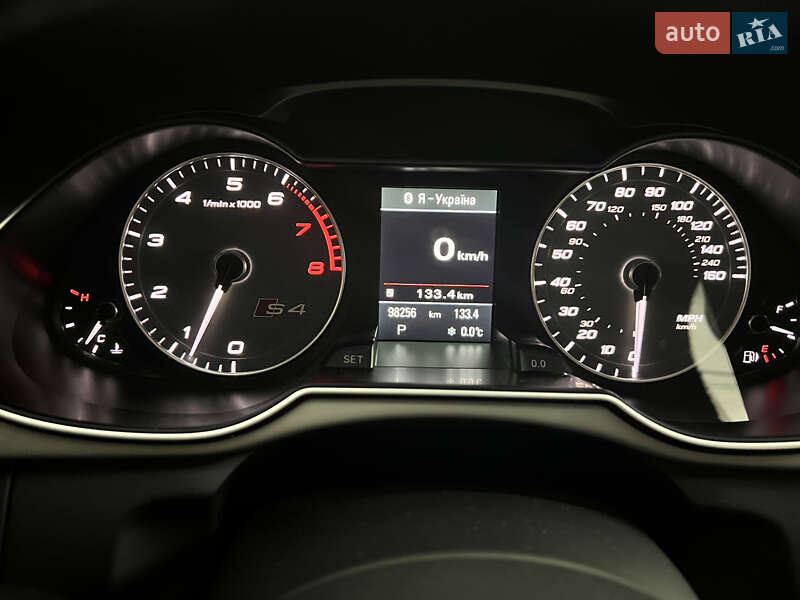 Седан Audi S4 2014 в Києві