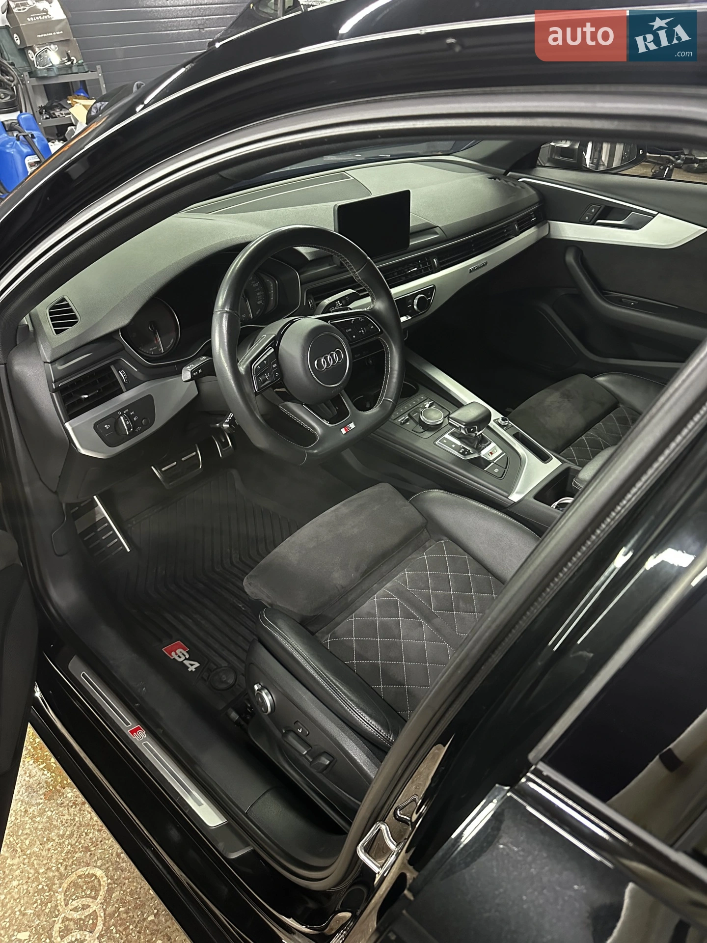 2018 Audi S4 - мініатюра 23