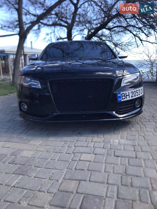 Седан Audi S4 2009 в Одесі
