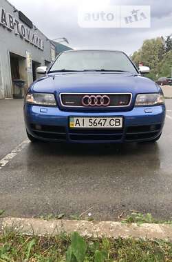 Седан Audi S4 2000 в Києві