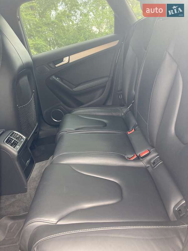 Седан Audi S4 2015 в Киеве