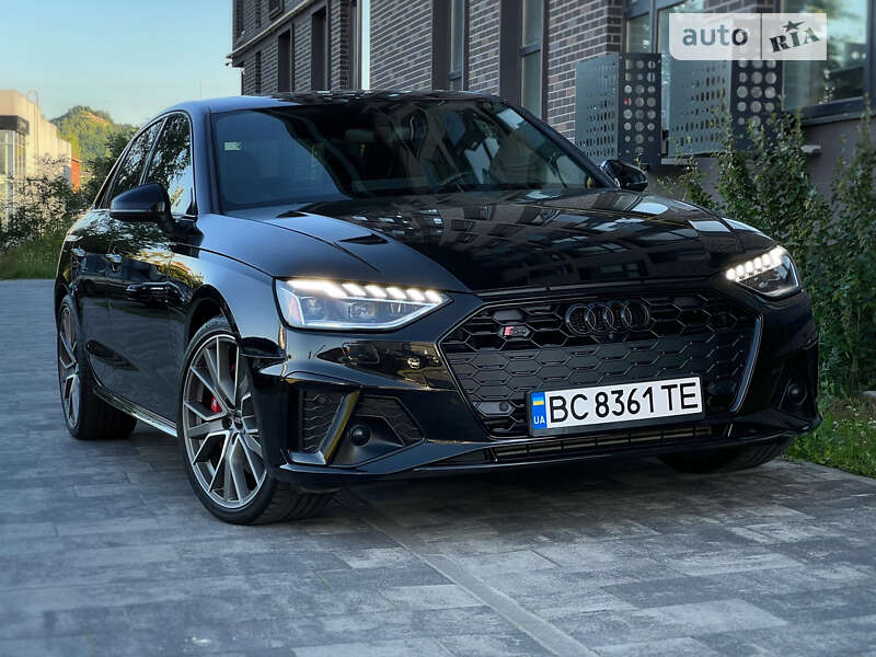 Седан Audi S4 2020 в Львове