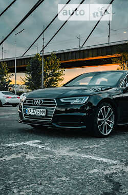 Седан Audi S4 2017 в 