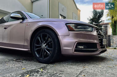 Седан Audi S4 2013 в Киеве