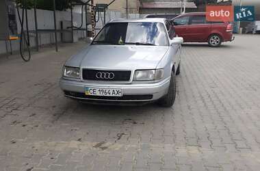 Седан Audi S4 1994 в Зарічному