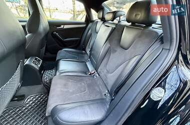Седан Audi S4 2012 в 