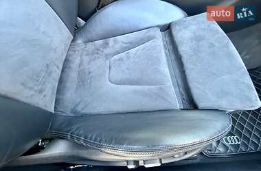 Седан Audi S4 2012 в 
