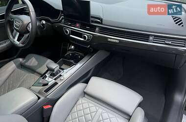 Седан Audi S4 2020 в 