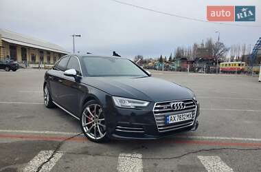 Седан Audi S4 2018 в Харкові