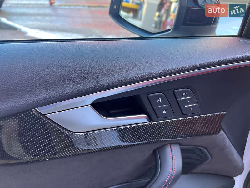 Седан Audi S4 2018 в Львове