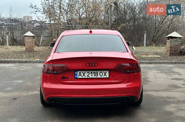 Седан Audi S4 2010 в Харкові