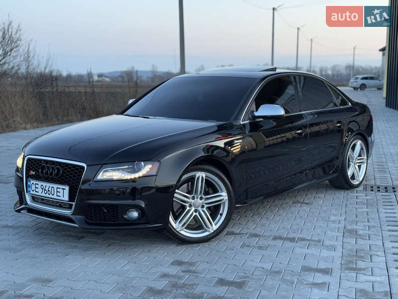 Седан Audi S4 2011 в Черновцах