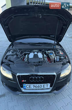 Седан Audi S4 2011 в Черновцах