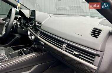 Седан Audi S4 2022 в 