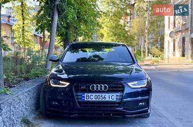 Седан Audi S4 2012 в 