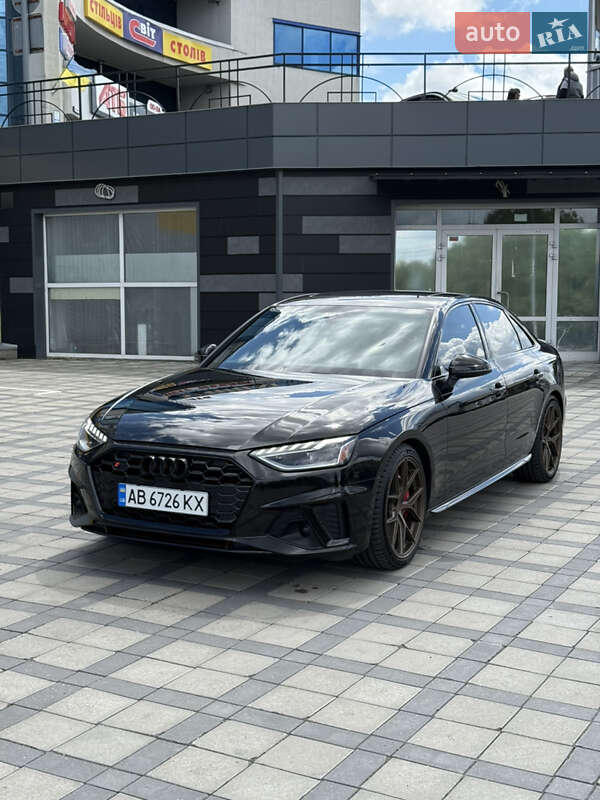 Седан Audi S4 2020 в Виннице